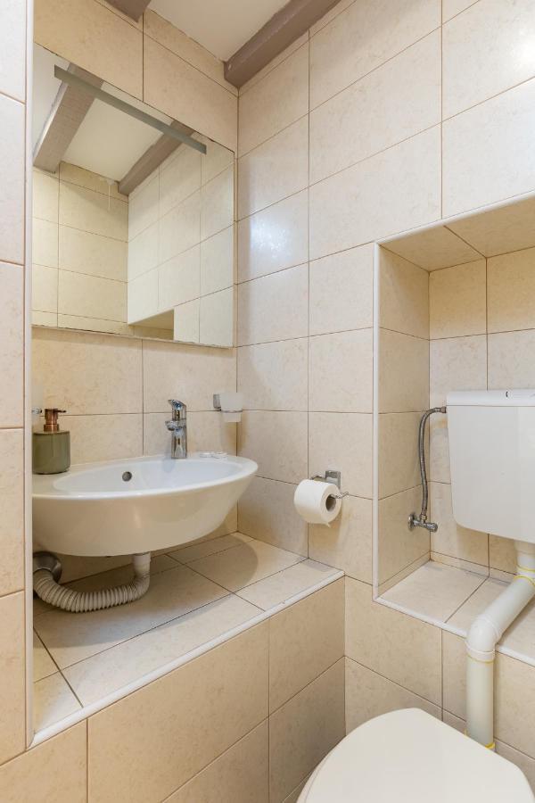 Central Old Town Apartments Дубровник Екстер'єр фото